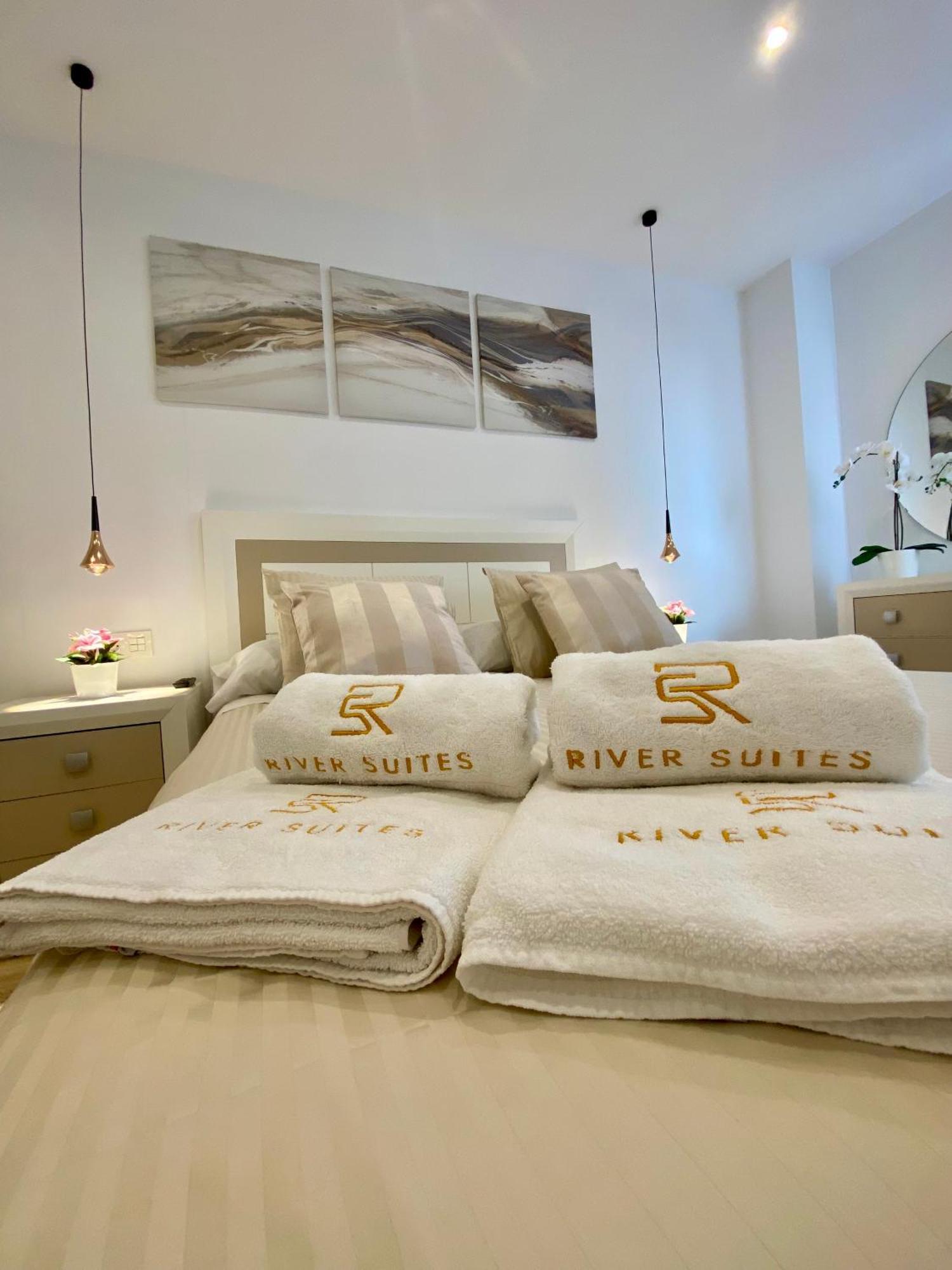 Apartamento De Lujo River Suites Santander Eksteriør bilde